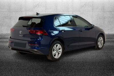 Volkswagen Golf Variant 2.0 TDI SCR DSG Life (3)
