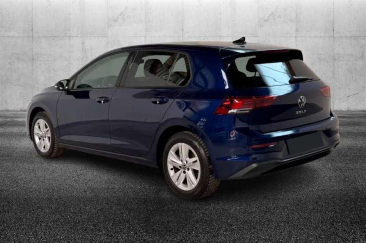 Volkswagen Golf Variant 2.0 TDI SCR DSG Life (4)