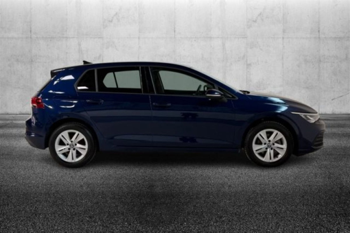 Volkswagen Golf Variant 2.0 TDI SCR DSG Life (5)