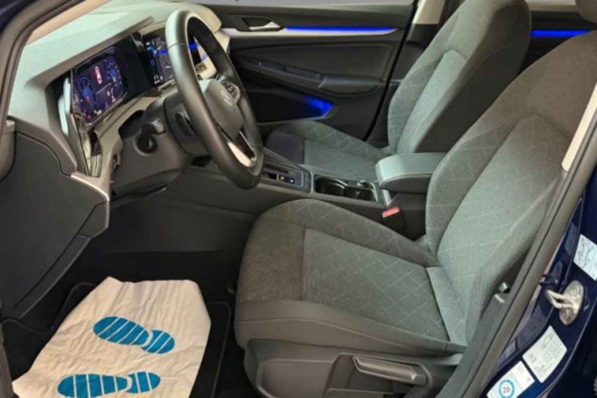 Volkswagen Golf Variant 2.0 TDI SCR DSG Life (7)