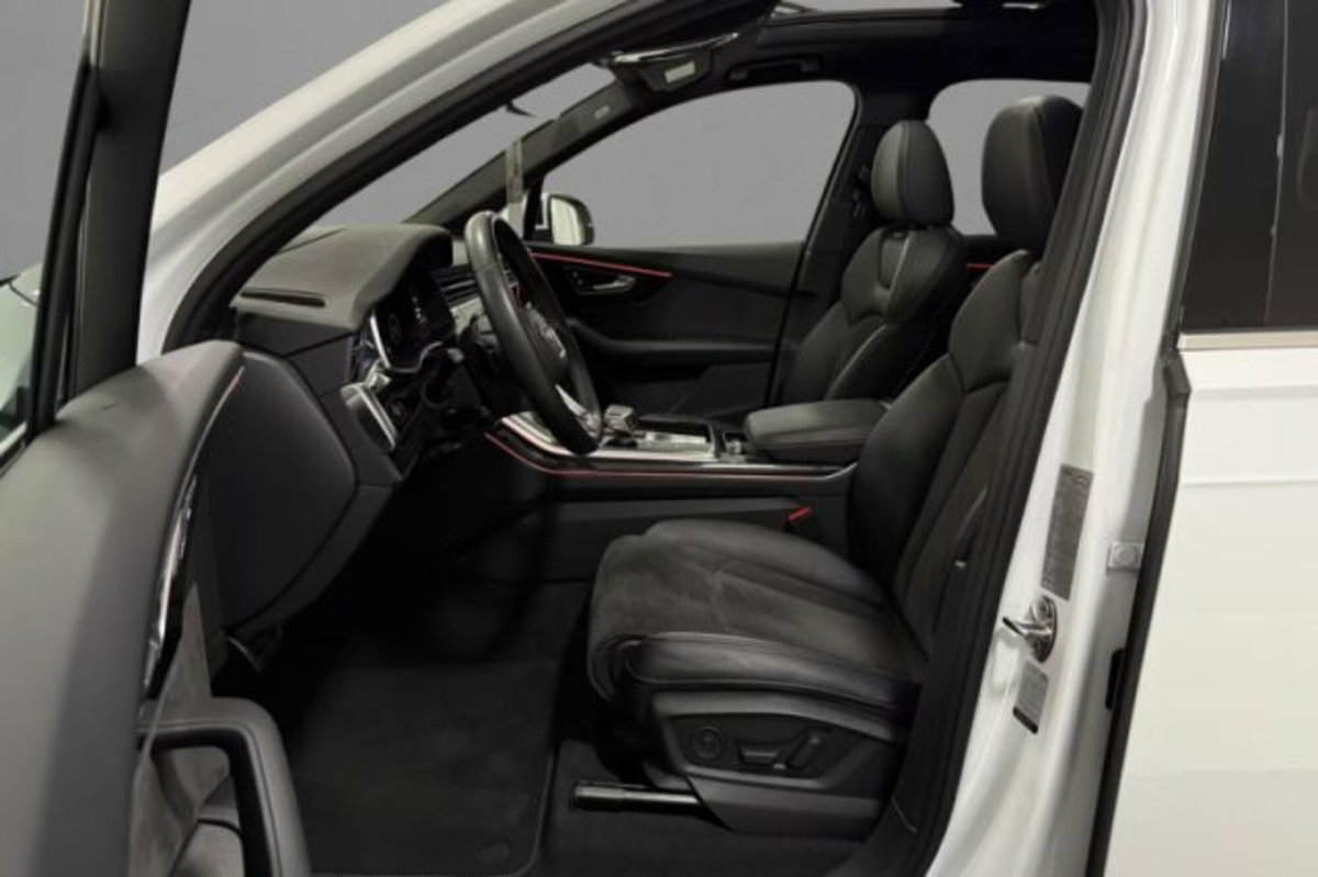 Audi Q7 50 TDI quattro tiptronic (7)