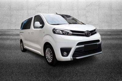 Toyota Proace Verso Verso 1.5D L1 D Lounge (2)