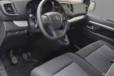 Toyota Proace Verso Verso 1.5D L1 D Lounge (5)