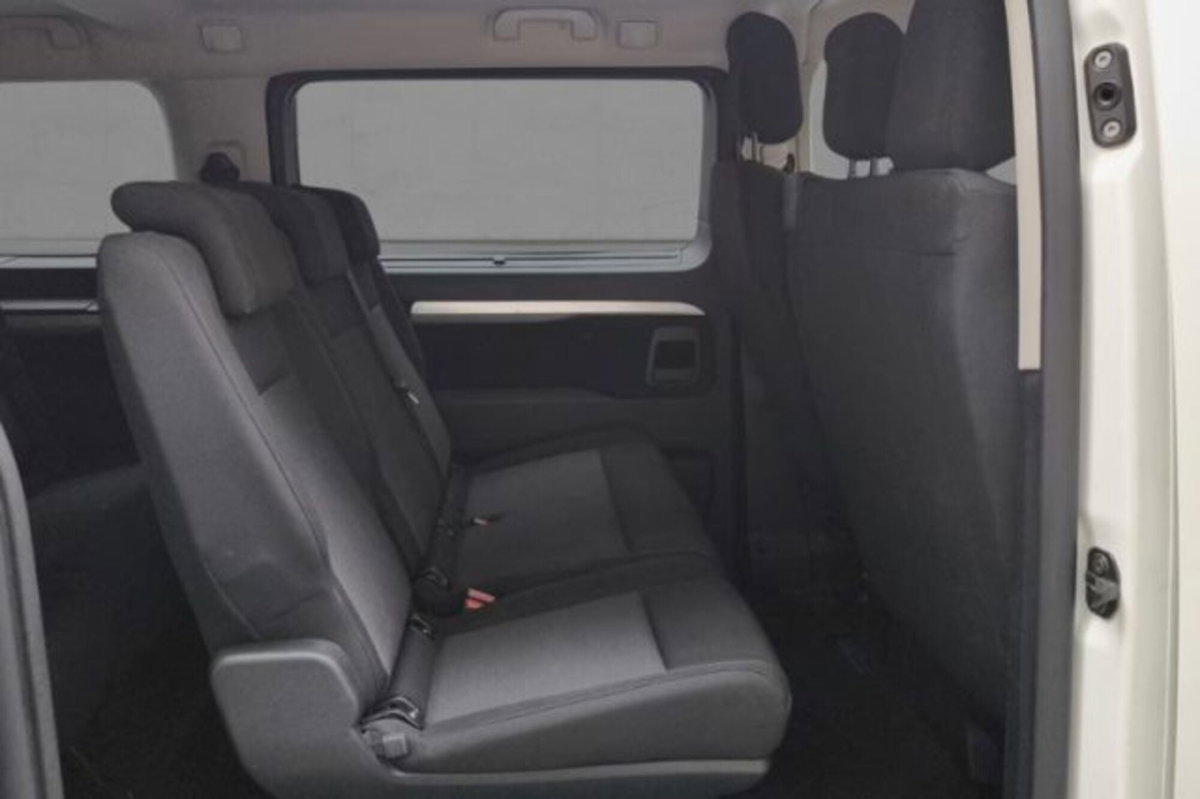 Toyota Proace Verso Verso 1.5D L1 D Lounge (8)