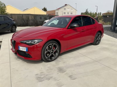 Alfa Romeo Giulia 2.2 Turbodiesel 210 CV AT8 AWD Q4 Veloce (3)