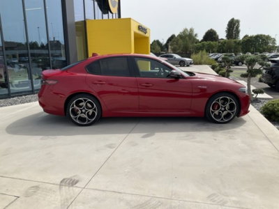 Alfa Romeo Giulia 2.2 Turbodiesel 210 CV AT8 AWD Q4 Veloce (5)