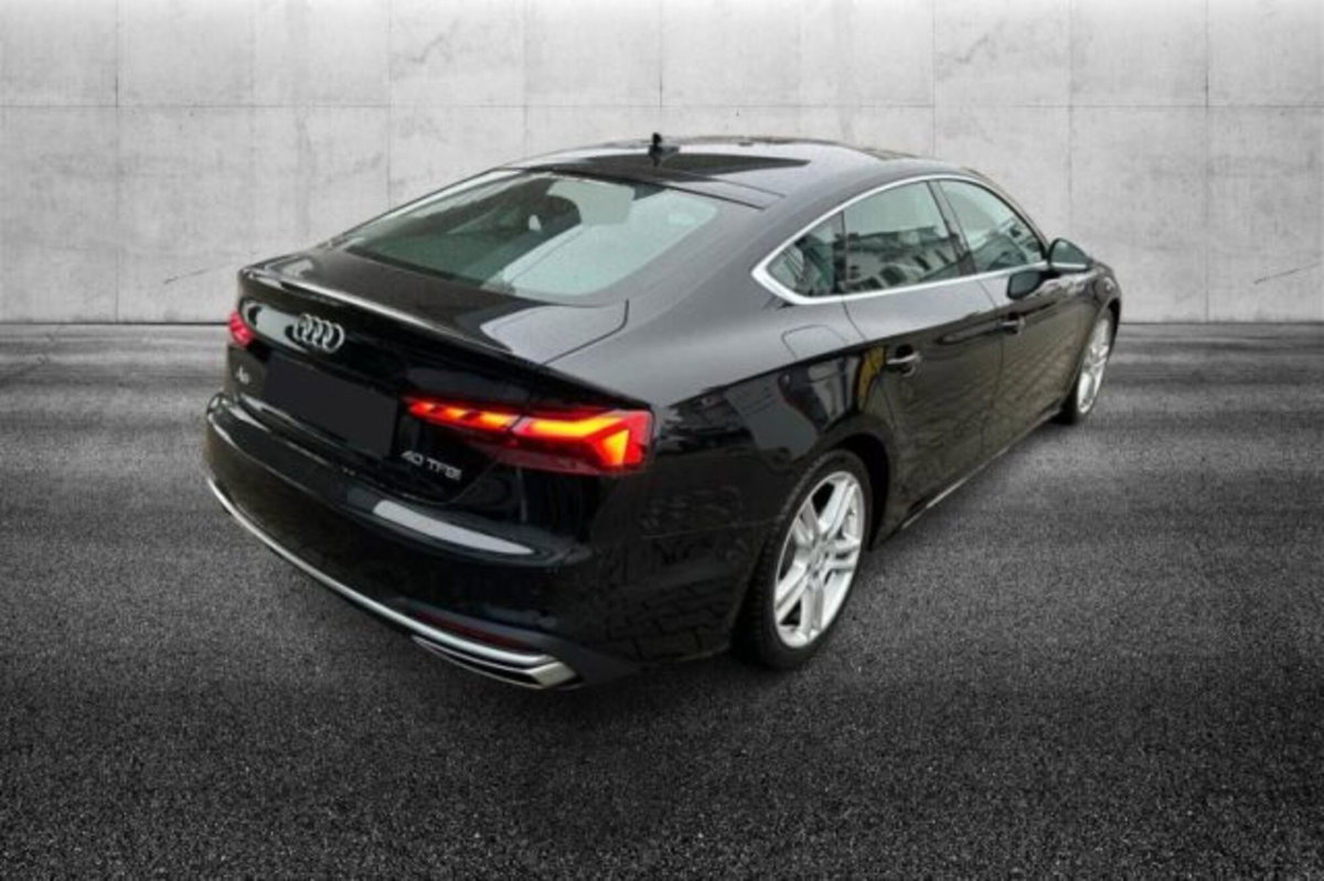 Audi A5 Sportback 40 TFSI S tronic (3)