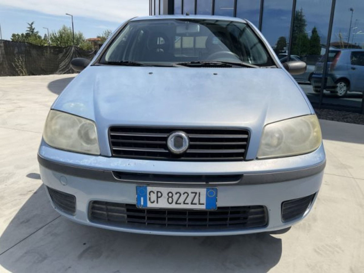 Fiat Punto 1.2 5 porte Actual (2)