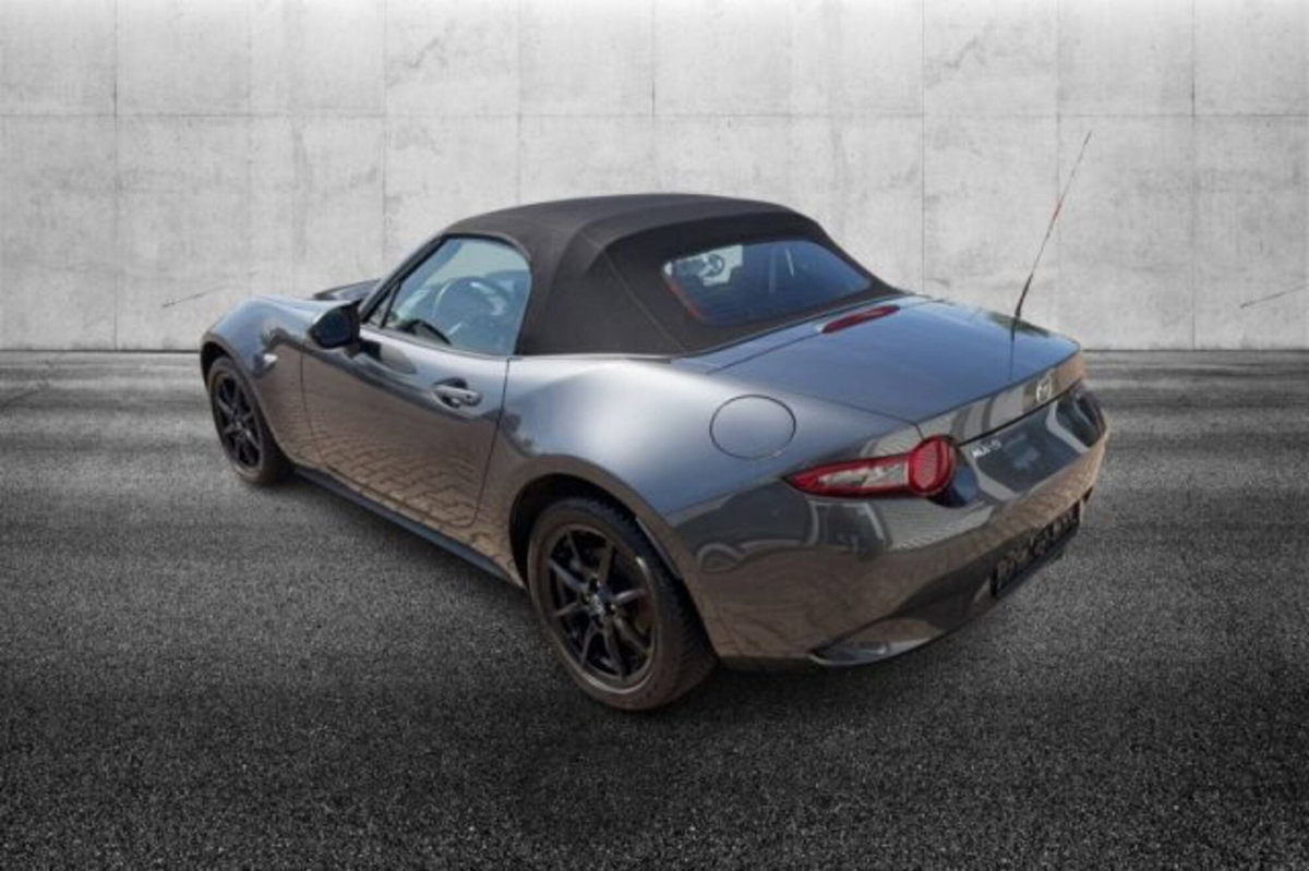 Mazda MX-5 1.5L Skyactiv-G Exceed (4)