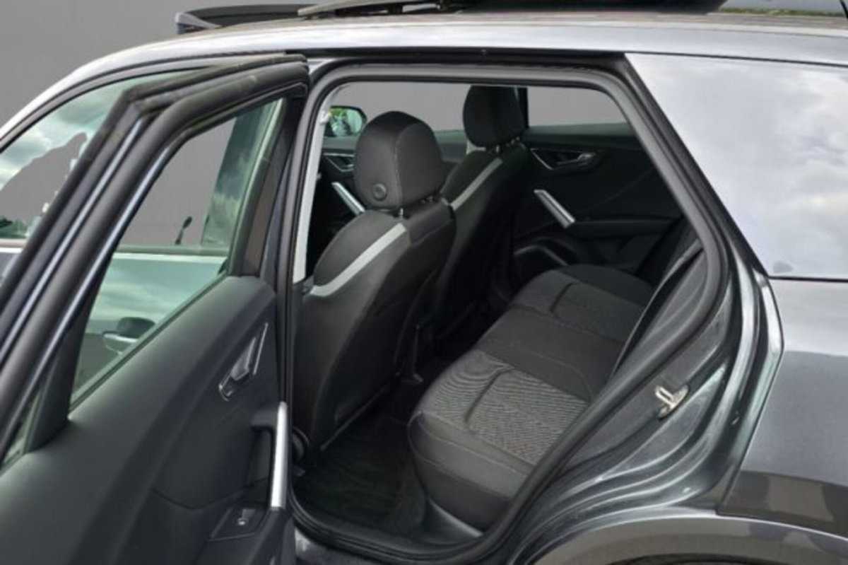 Audi Q2 Q2 35 TFSI S tronic S line Edition (8)