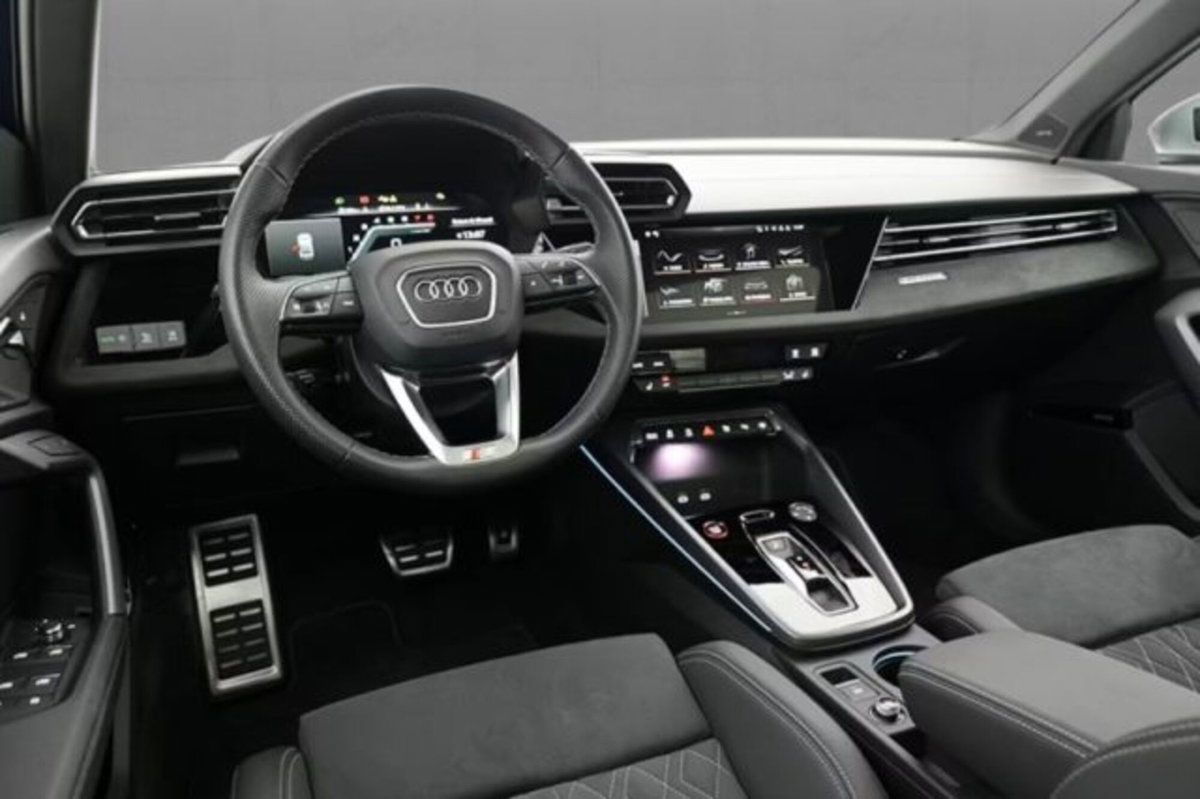Audi S3 Sedan TFSI 310 CV quattro S tronic sport attitude (5)