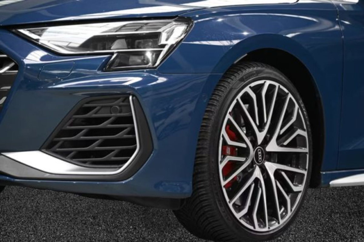 Audi S3 Sedan TFSI 310 CV quattro S tronic sport attitude (8)