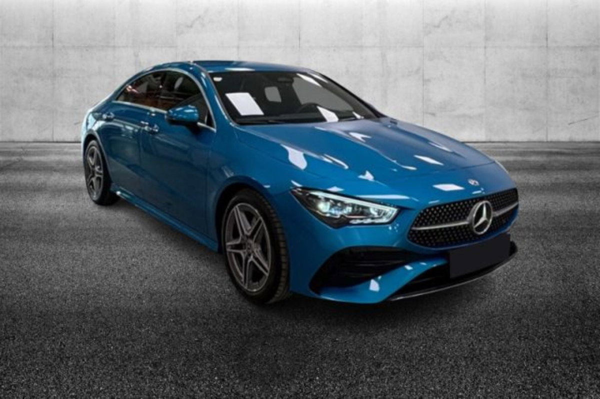 Mercedes-Benz CLA 200 d Automatic Executive (2)