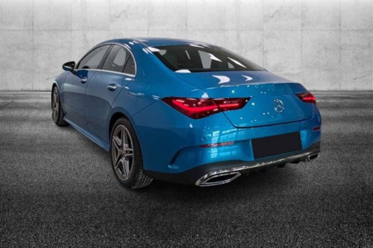 Mercedes-Benz CLA 200 d Automatic Executive (4)