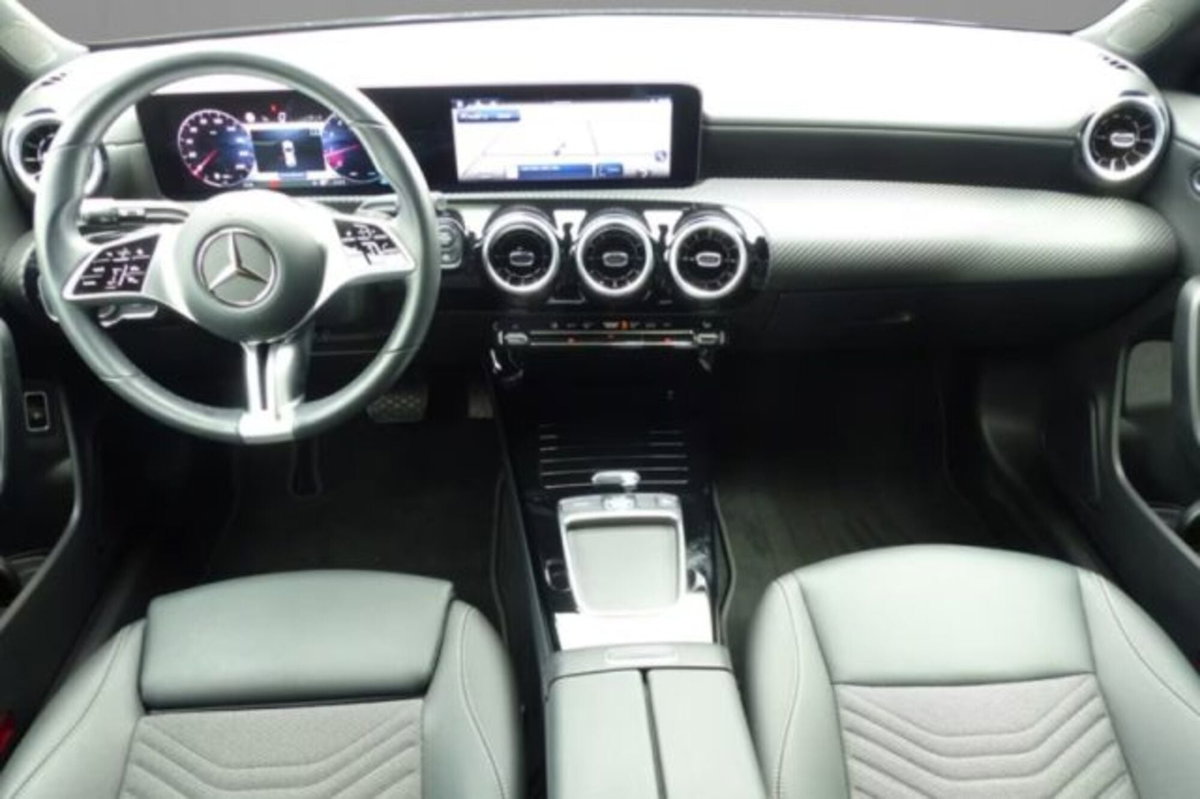 Mercedes-Benz CLA Shooting Brake 180 Progressive Advanced auto (4)