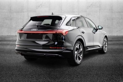Audi e-tron Sportback 50 quattro S line edition (4)