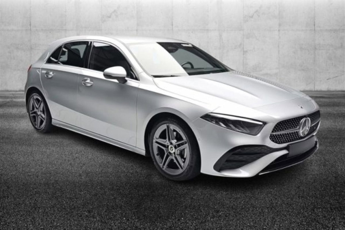 Mercedes-Benz Classe A 180 AMG Line Premium Plus auto