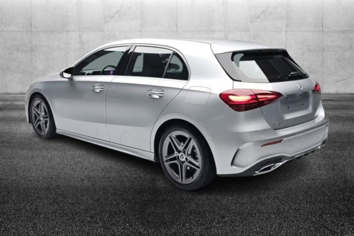 Mercedes-Benz Classe A 180 AMG Line Premium Plus auto (2)