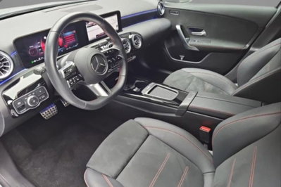 Mercedes-Benz Classe A 180 AMG Line Premium Plus auto (6)