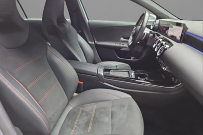 Mercedes-Benz Classe A 180 AMG Line Premium Plus auto (7)