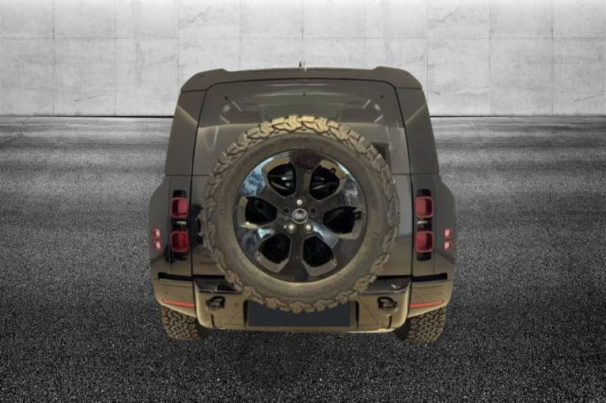 Land Rover Defender 90 3.0d i6 mhev X-Dynamic SE awd 200cv auto (4)