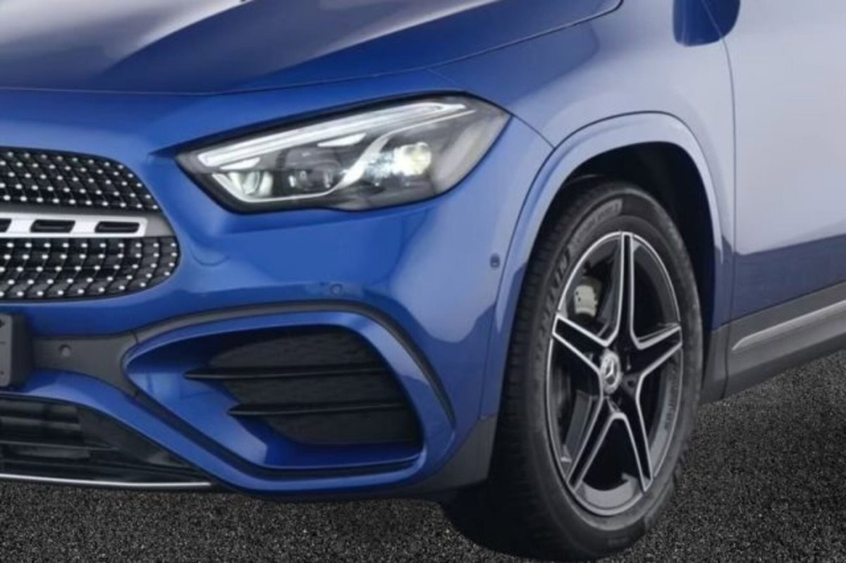 Mercedes-Benz GLA SUV 220 d AMG Line Premium Plus 4matic auto (3)