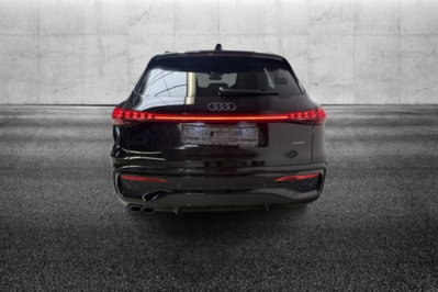 Audi Q5 40 2.0 tdi mhev 12V S line quattro s-tronic (4)