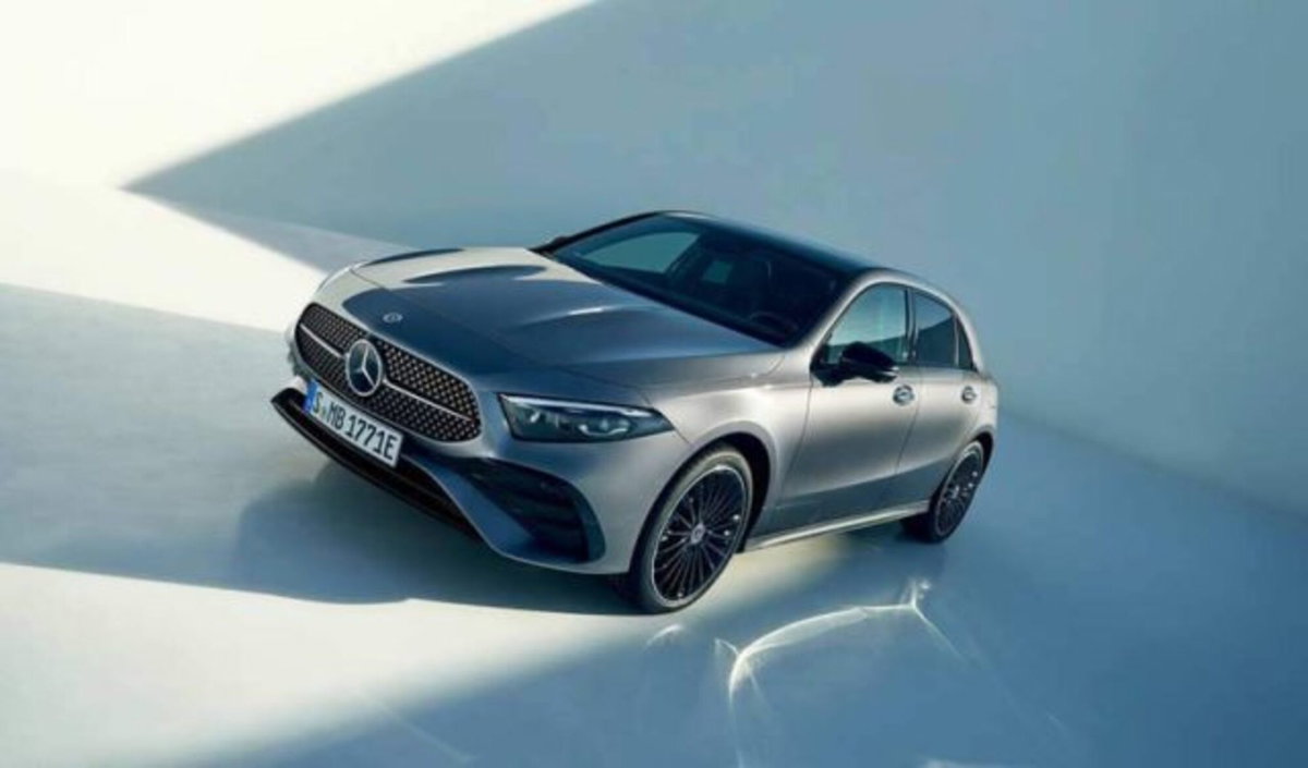 Mercedes-Benz Classe A 250 e phev AMG Line Premium Plus auto (3)