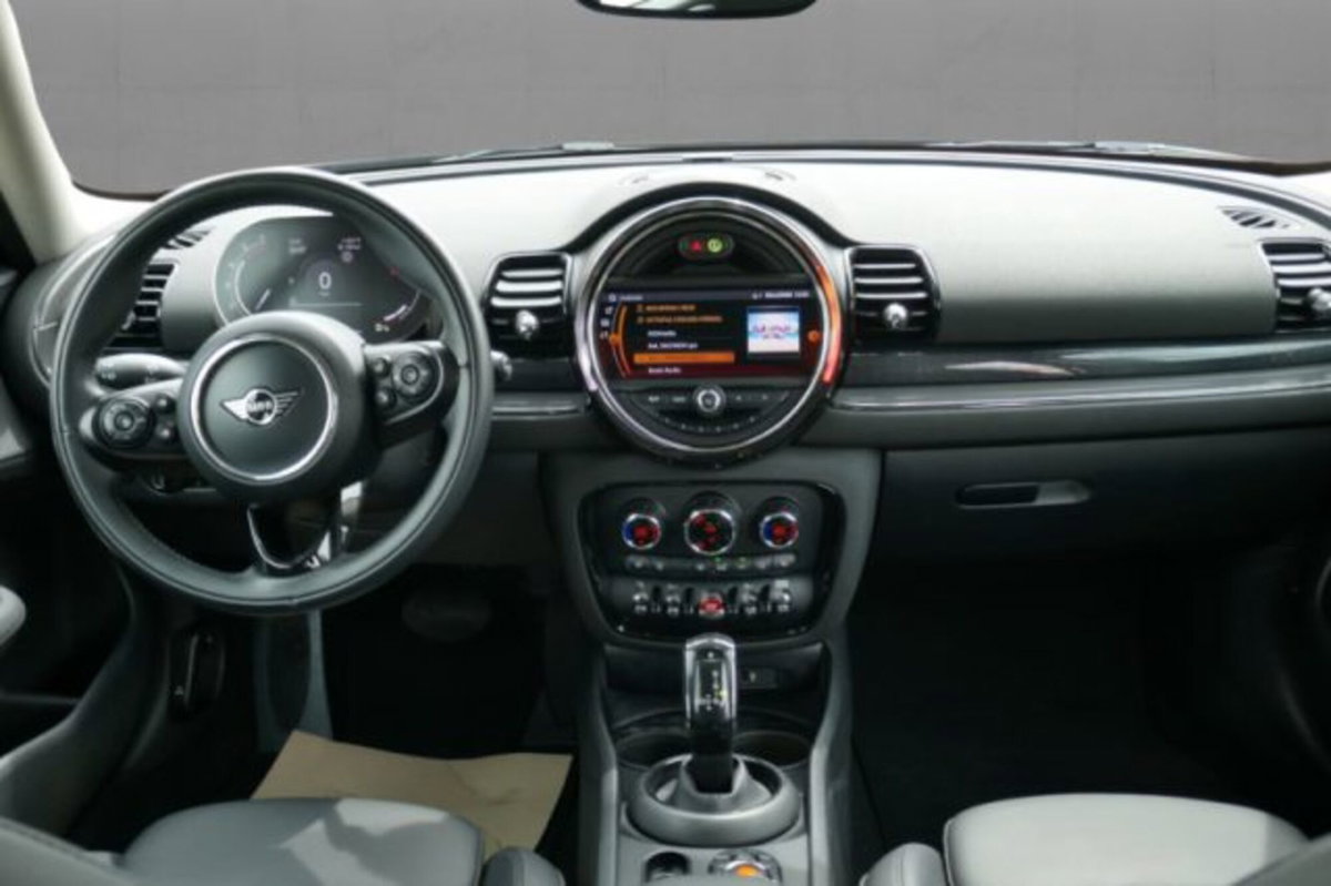 MINI Mini Clubman 2.0 Cooper D Untold Clubman (6)