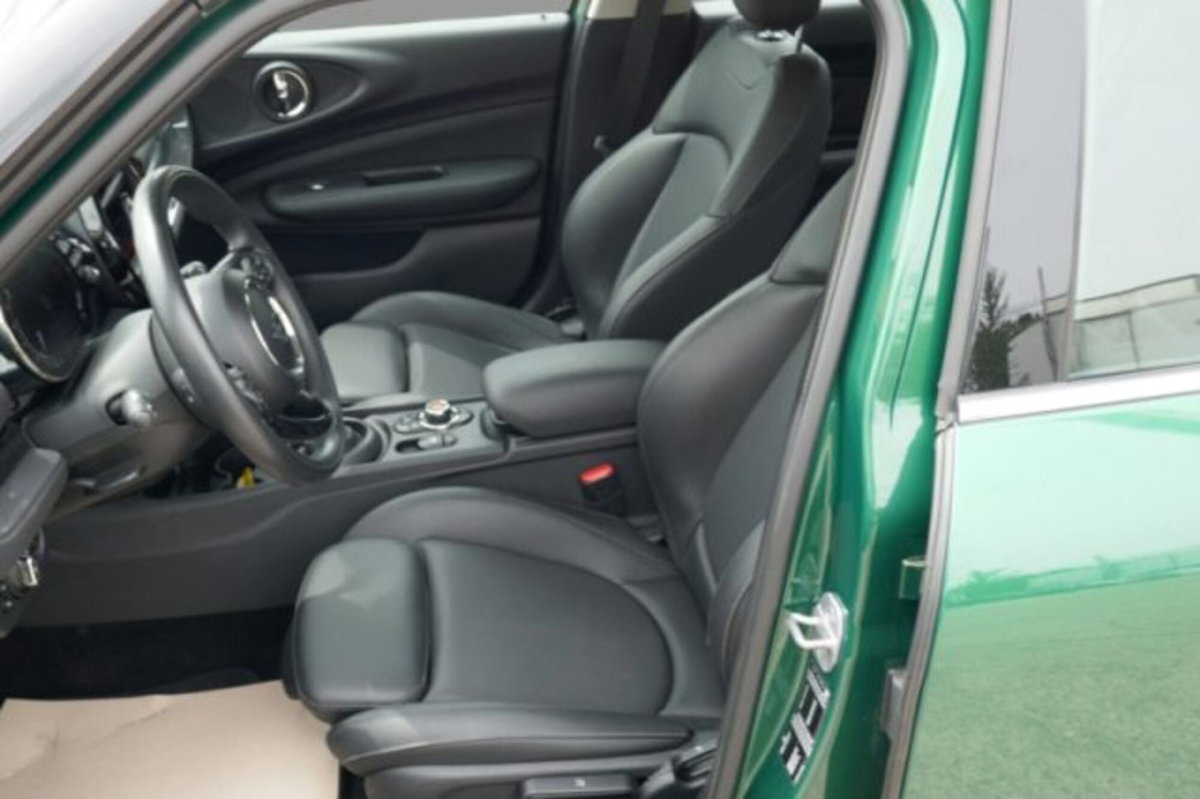MINI Mini Clubman 2.0 Cooper D Untold Clubman (7)