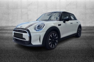 MINI Mini 1.5 Cooper Classic 5 porte usata