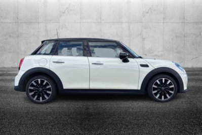 MINI Mini 1.5 Cooper Classic 5 porte (5)