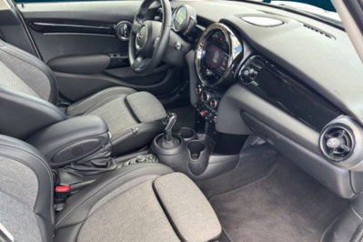 MINI Mini 1.5 Cooper Classic 5 porte (7)