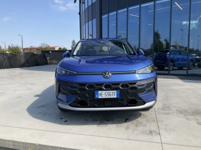 Volkswagen T-Roc 1.5 etsi Life 115cv dsg (2)