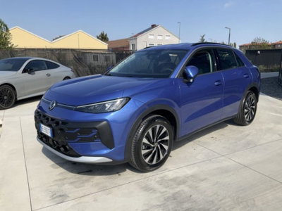 Volkswagen T-Roc 1.5 etsi Life 115cv dsg (3)