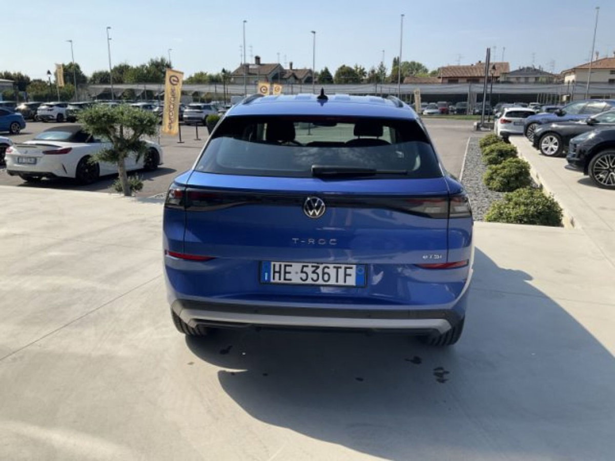Volkswagen T-Roc 1.5 etsi Life 115cv dsg (7)