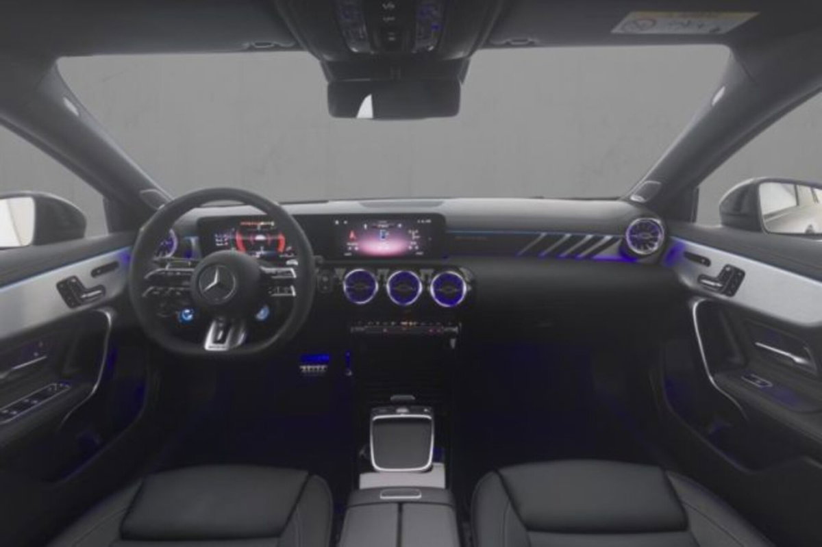 Mercedes-Benz Classe A 45S AMG 4Matic+ (6)