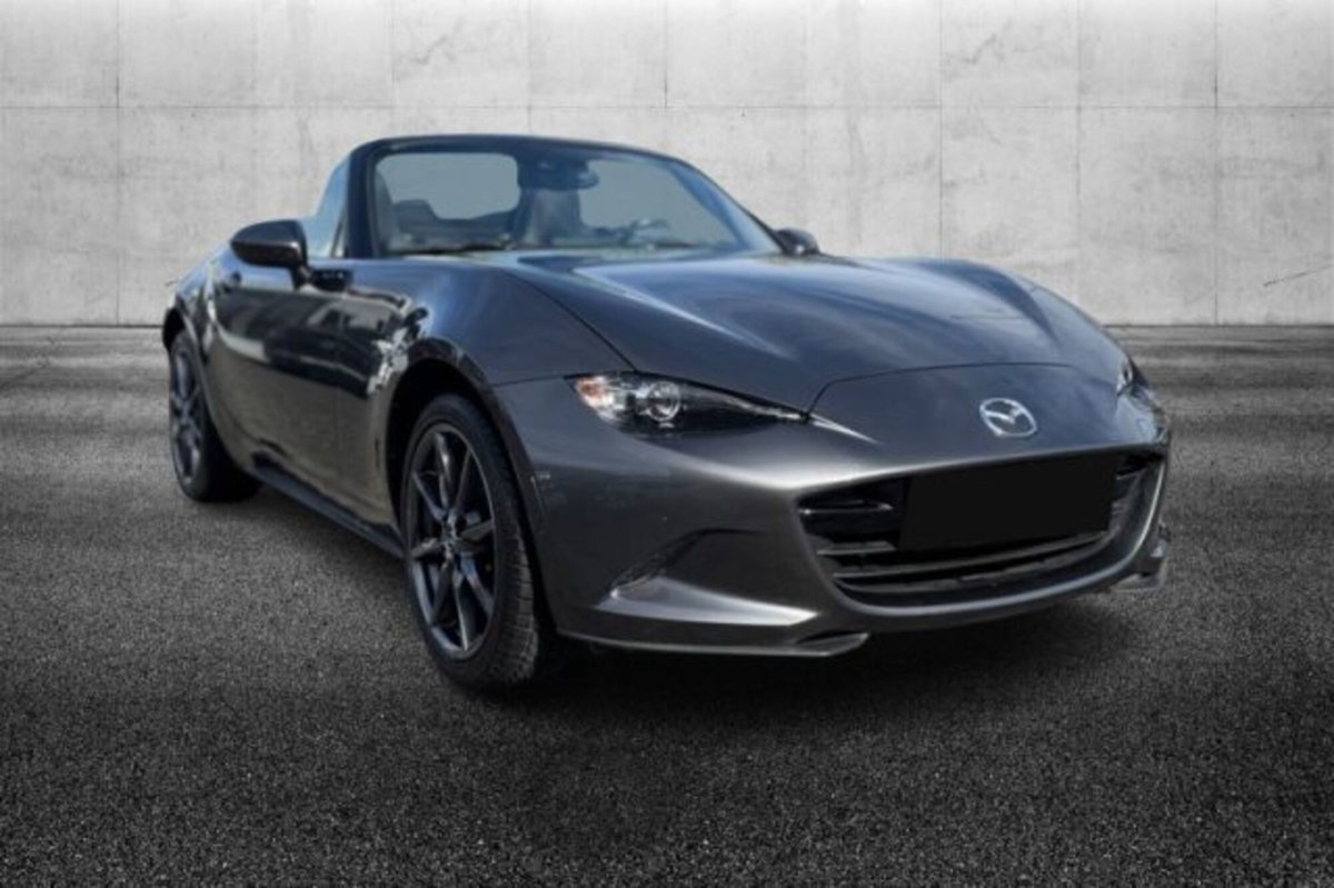 Mazda MX-5 2.0L Skyactiv-G Sport 2.0 (2)
