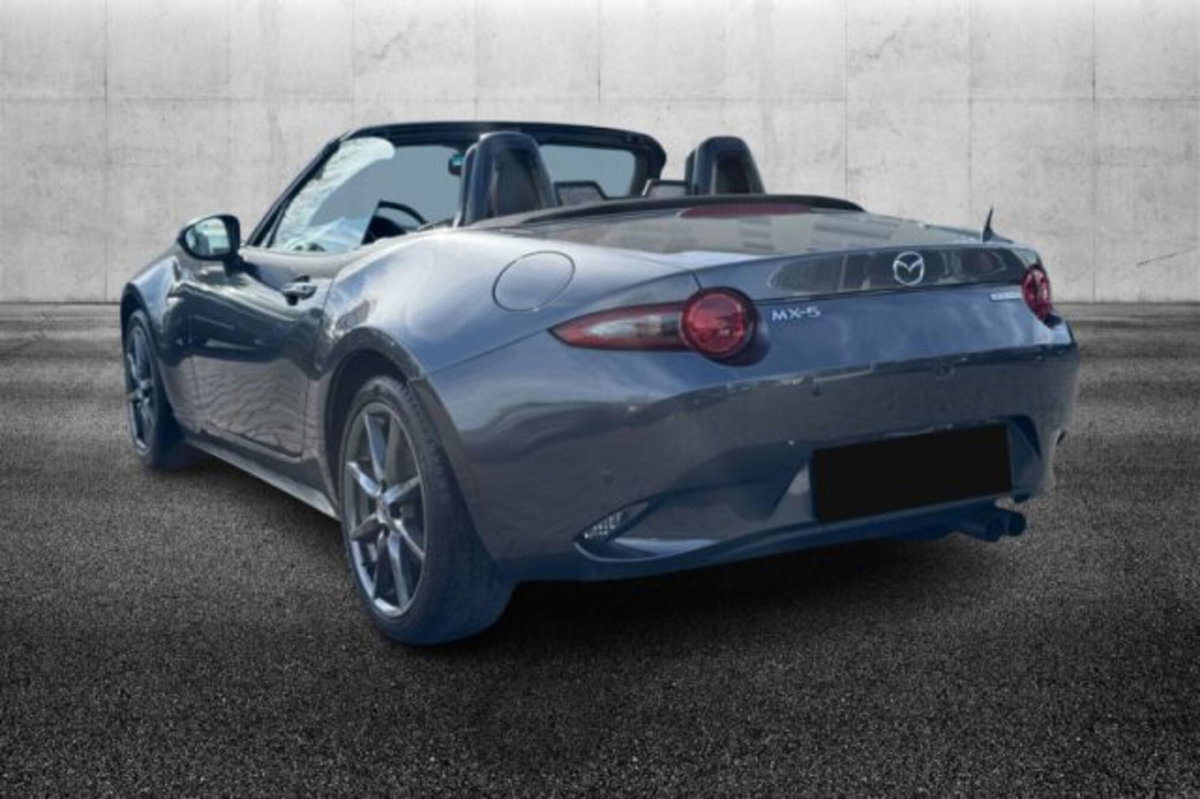 Mazda MX-5 2.0L Skyactiv-G Sport 2.0 (3)