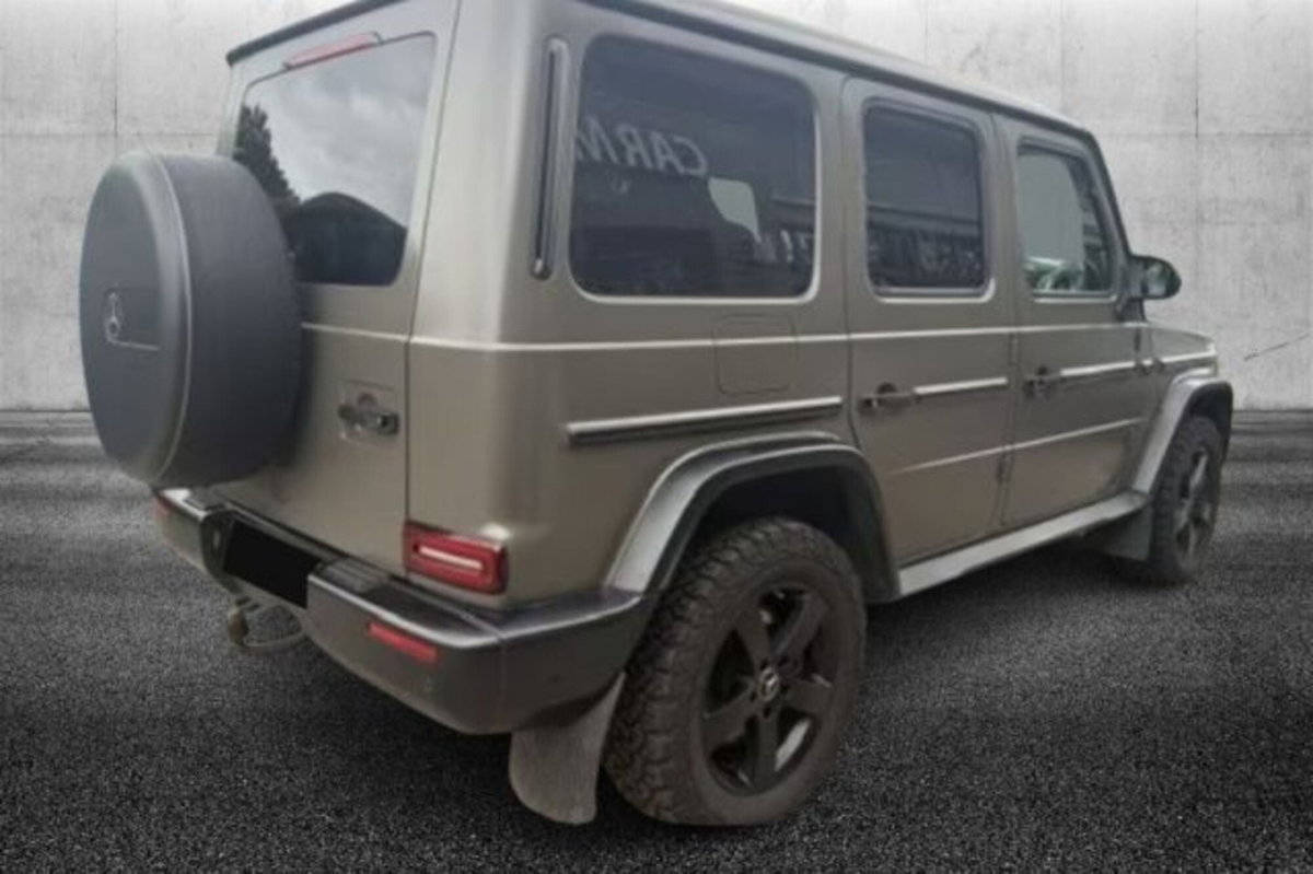 Mercedes-Benz Classe G 400 d Premium (3)