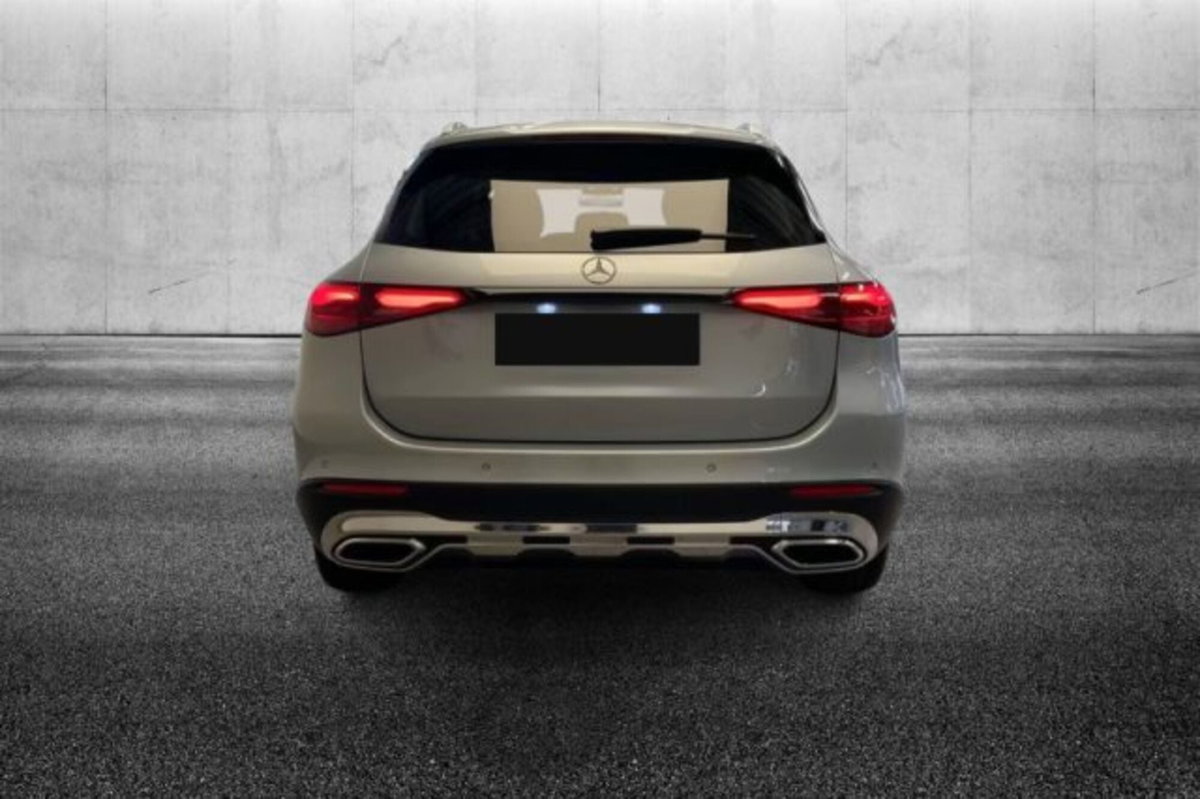 Mercedes-Benz GLC 220 d 4Matic Mild Hybrid AMG Advanced Plus (4)