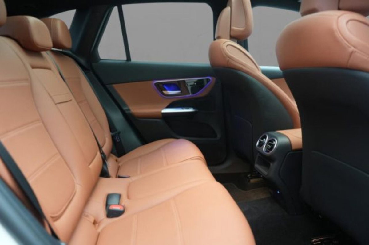 Mercedes-Benz GLC 220 d 4Matic Mild Hybrid AMG Advanced Plus (8)