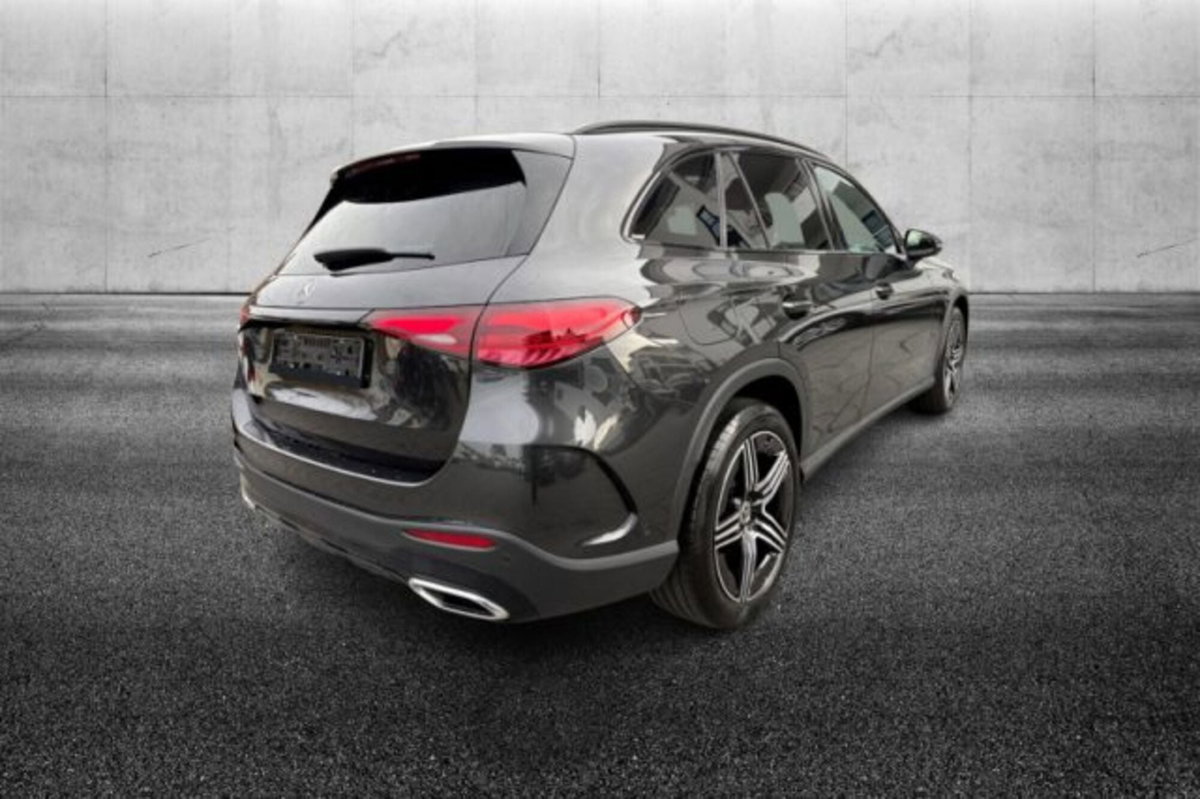 Mercedes-Benz GLC 220 d 4Matic Mild Hybrid AMG Advanced Plus (3)