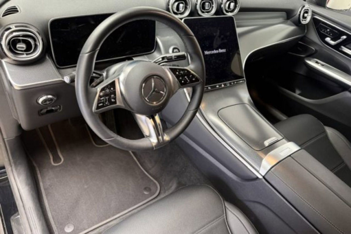 Mercedes-Benz GLC Coupé 200 d AMG Line Advanced Plus 4matic auto (5)