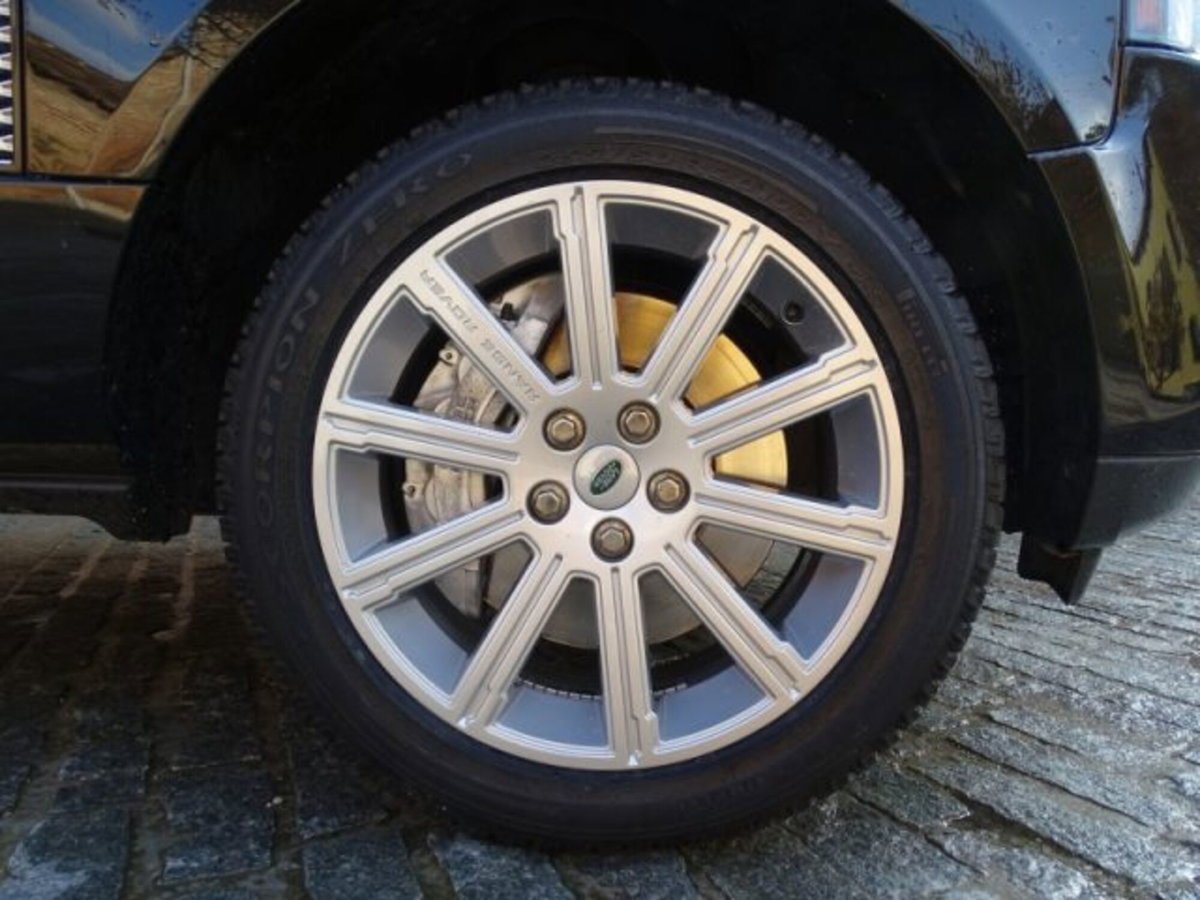 Land Rover Range Rover 4.4 TDV8 HSE (8)