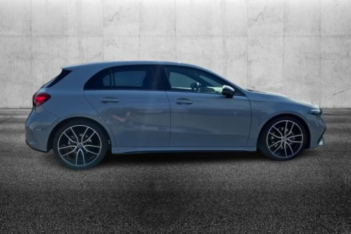 Mercedes-Benz Classe A 180 d AMG Line Premium Plus auto (5)