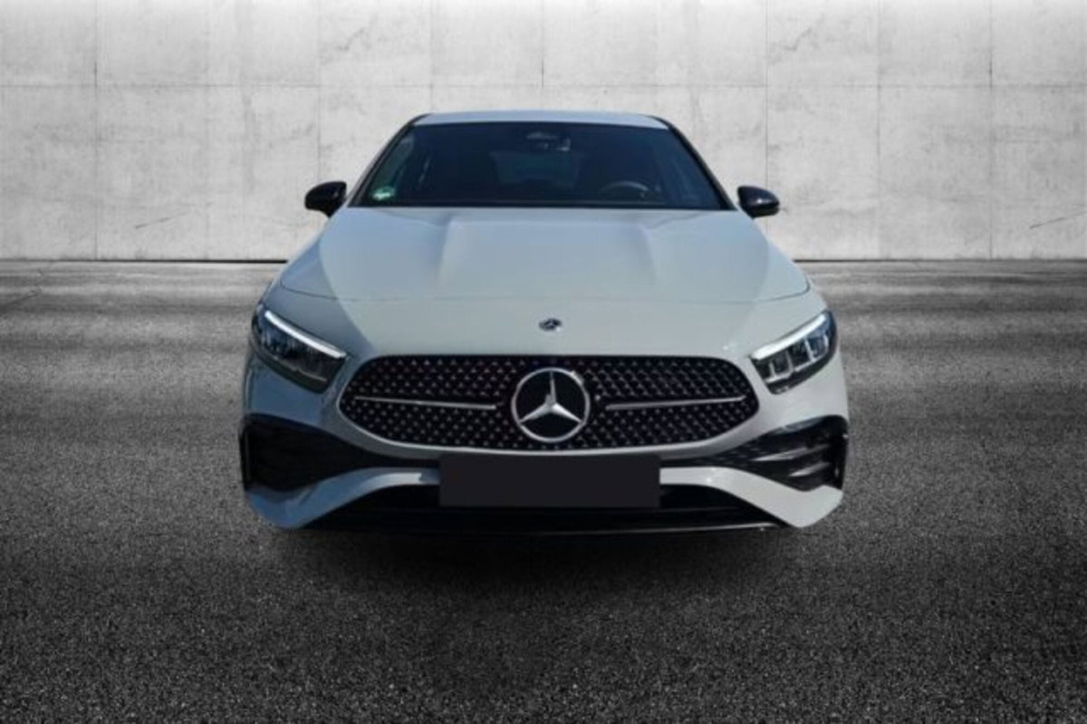 Mercedes-Benz Classe A 180 d AMG Line Premium Plus auto (7)
