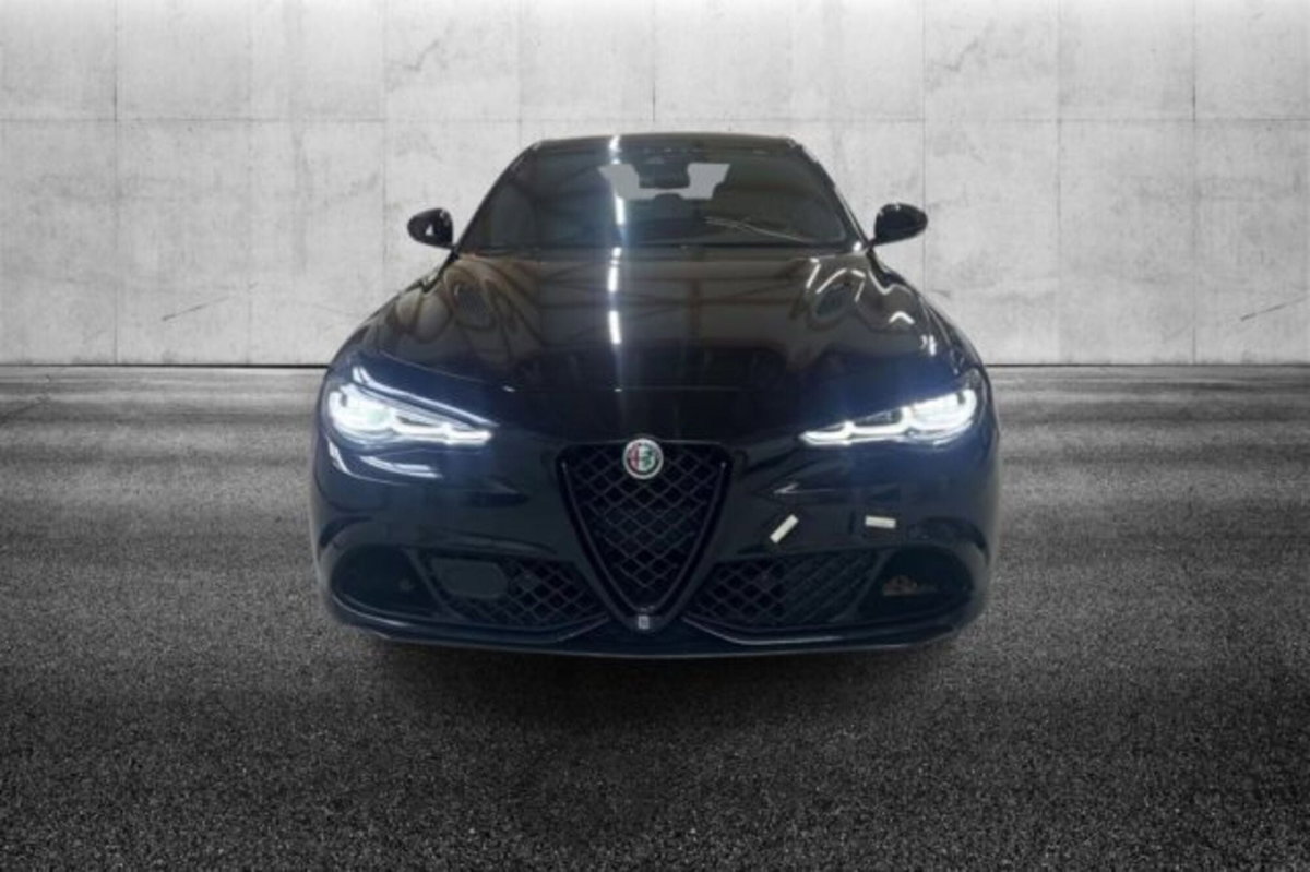 Alfa Romeo Giulia 2.9 T V6 AT8 Quadrifoglio (3)