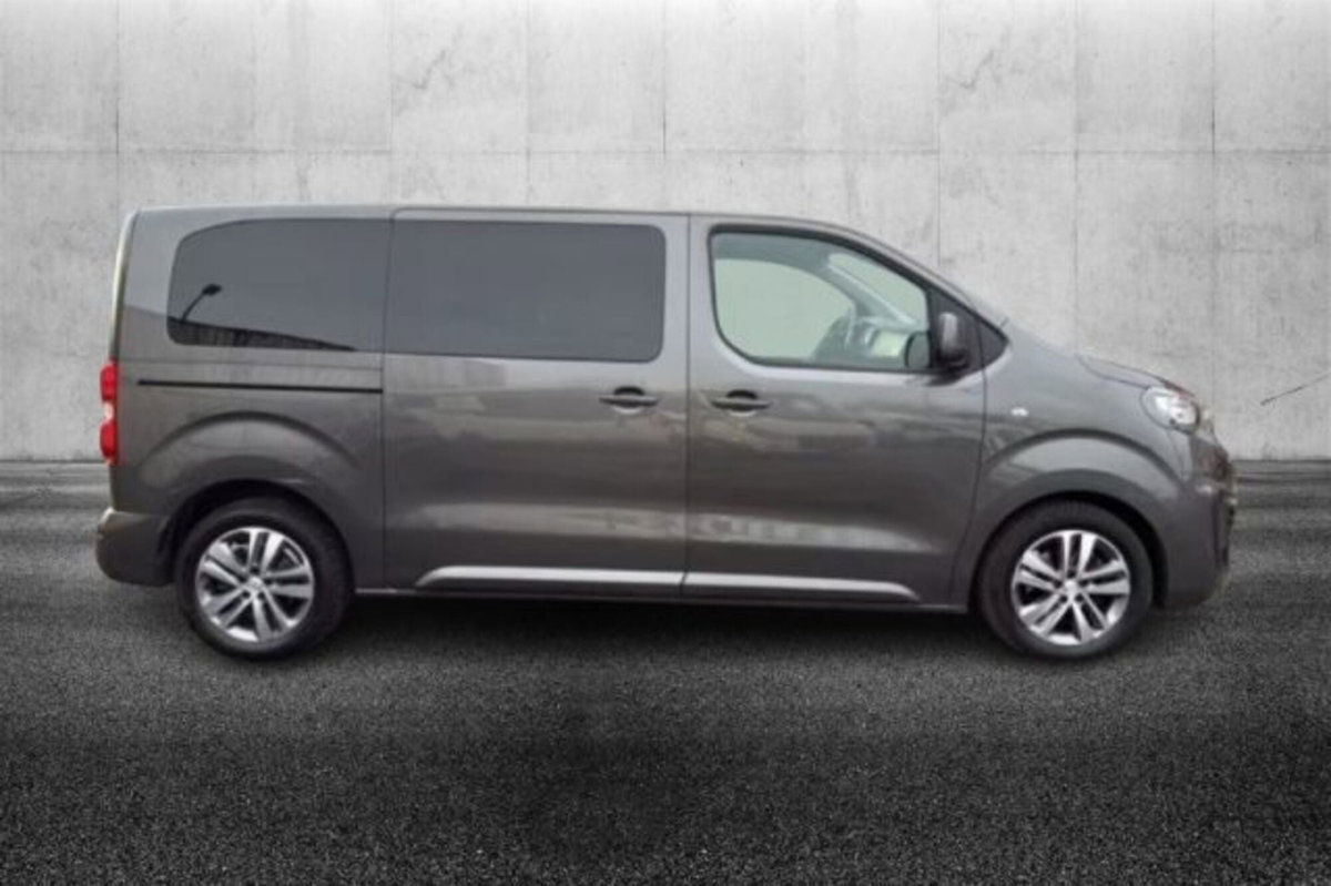 Peugeot Traveller BlueHDi 120 S&S Long Business (4)