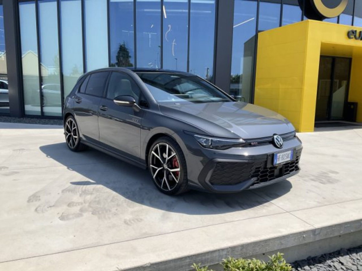 Volkswagen Golf 2.0 tsi GTI 265cv dsg